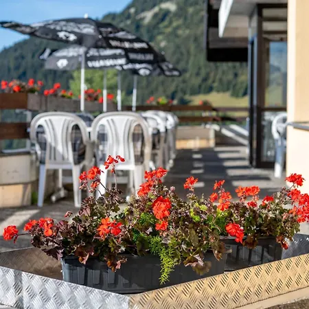 Zurschmitten 15 1- Ug Sued By Interhome شقة *